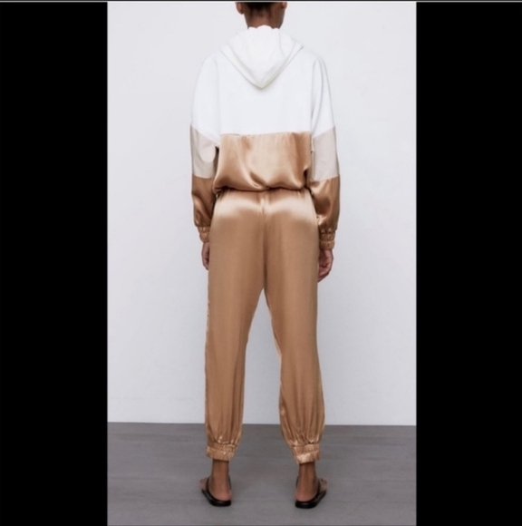 ZARA Satin Joggers. Tan with white side panel. Size XS - Picture 5 of 14